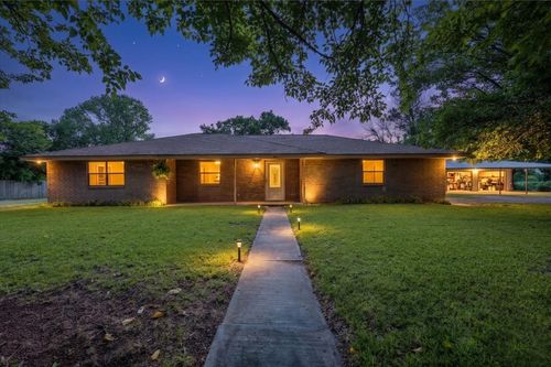 131 S Crescent St, Gorman, TX, 76454-3063 | Card Image