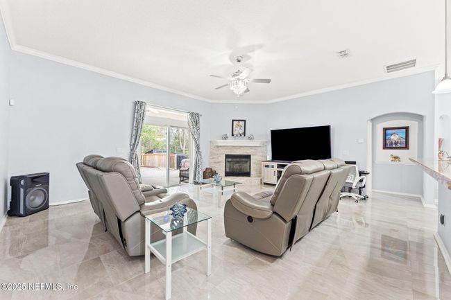 1383 King Rail Ln, House other with 4 bedrooms, 2 bathrooms and null parking in MIDDLEBURG FL | Image 15