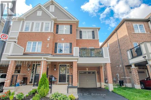 556 Buckeye Court, Milton (CB Cobban), ON, L9T7E7 | Card Image