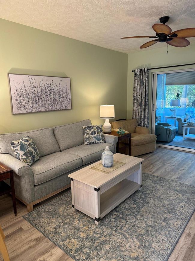 APT-110202 - 2950 Se Ocean Blvd, Condo with 2 bedrooms, 2 bathrooms and null parking in Stuart FL | Image 9