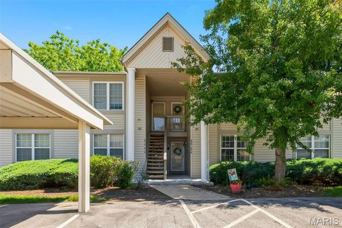 810 Sugar Valley Ct, Saint Peters, MO, 63376-7474 | Card Image