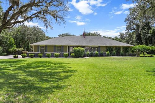 96 N Fresno Ave, HERNANDO, FL, 34442-8842 | Card Image
