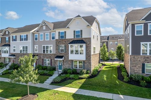 519 Captain Lee Boss Way, Cranberry Township, PA, 16066-3410 | Card Image