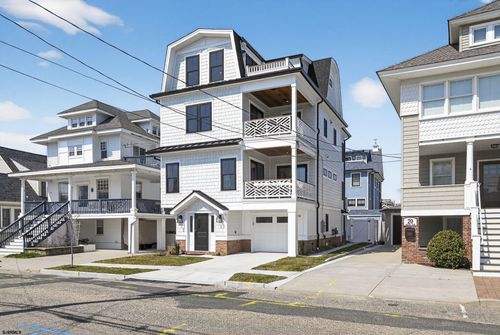 14 Gardens Rd, Ocean City, NJ, 08226-4527 | Card Image