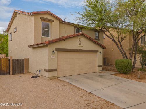 10476 E Haymarket St, Tucson, AZ, 85747-5939 | Card Image
