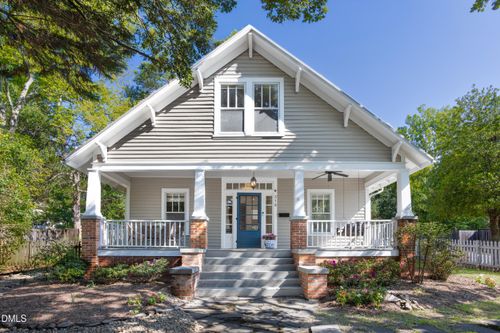 318 W Queen St, Hillsborough, NC, 27278-2060 | Card Image
