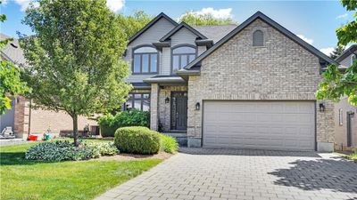 860 Talisman Cres, House other with 4 bedrooms, 3 bathrooms and 6 parking in London ON | Image 1