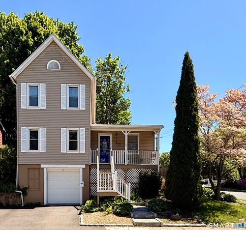111 Hawthorne Ave, Derby, CT, 06418-1109 | Card Image