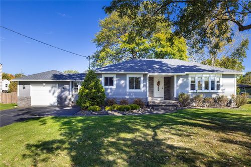 194 Mcguire Rd, Greece, NY, 14616-2333 | Card Image