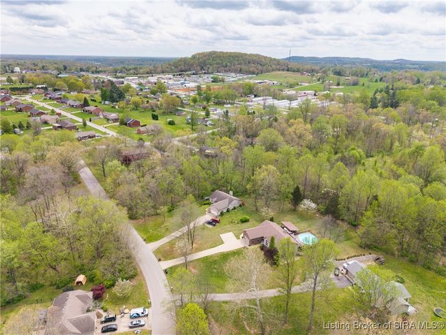 1475 Cedar Ln Nw, Home with 3 bedrooms, 3 bathrooms and null parking in Corydon IN | Image 51