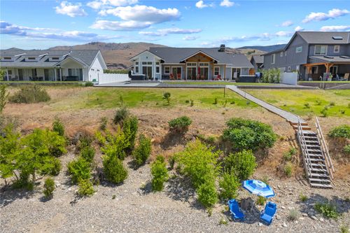 79 N Shore Dr, Orondo, WA, 98843-9633 | Card Image