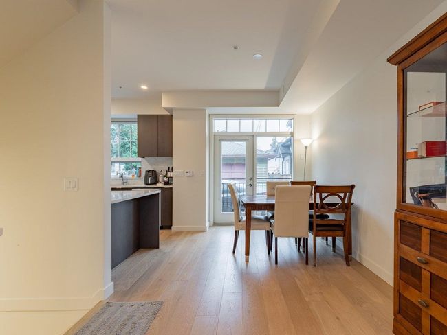 7903 Oak Street, Townhouse with 3 bedrooms, 2 bathrooms and 1 parking in Vancouver BC | Image 9