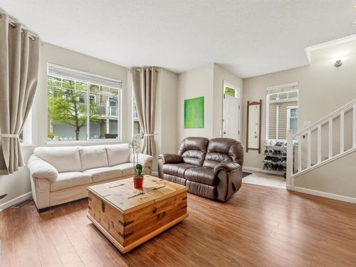 76-7501 Cumberland St, Burnaby, BC, V3N4Y6 | Card Image