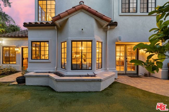 5565 Eagle Point Cir, House other with 4 bedrooms, 3 bathrooms and 3 parking in Westlake Village CA | Image 37