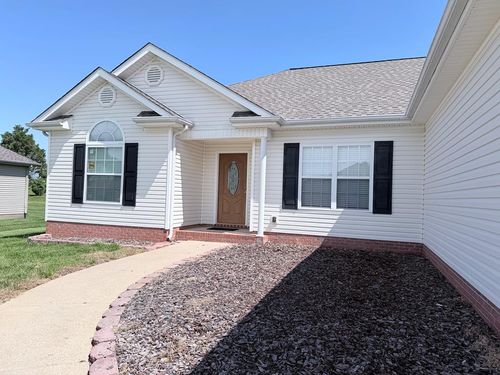 210 Westminster Pl, Hopkinsville, KY, 42240-8740 | Card Image