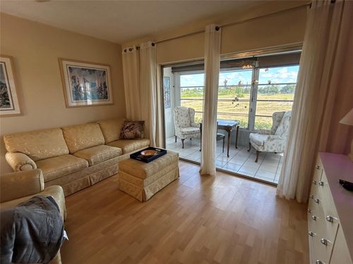 202-7805 Nw 5th Ct, Margate, FL, 33063-4118 | Card Image