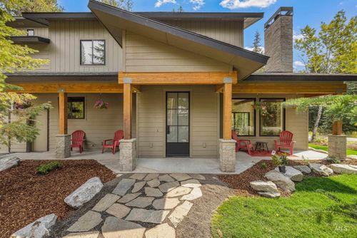 12850 Aurora, Donnelly, ID, 83615-5019 | Card Image