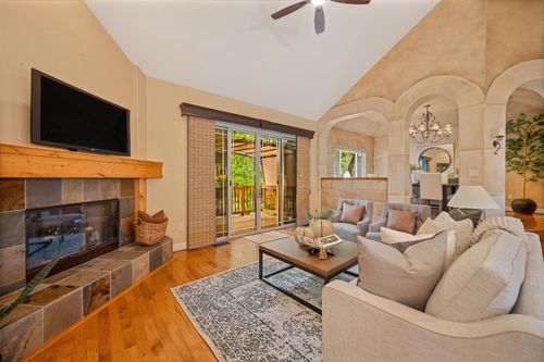 8626 Pershing Ave, Fair Oaks, CA, 95628-2974 | Card Image