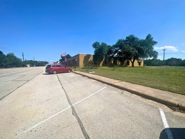 20811 Dawn Dr, Home with 0 bedrooms, 0 bathrooms and 40 parking in Lago Vista TX | Image 11