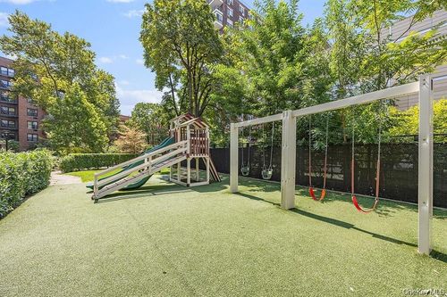 4r-87-10 51st Ave, Elmhurst, NY, 11373-3966 | Card Image