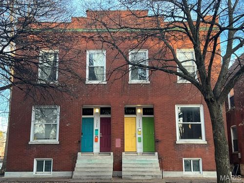 3322 Pennsylvania Ave, Saint Louis, MO, 63118-2915 | Card Image