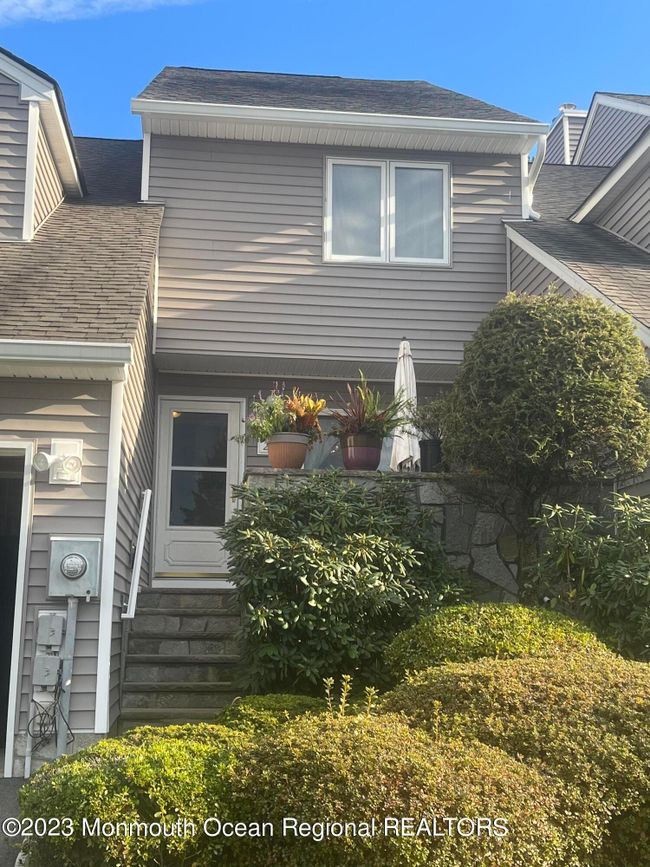 21 Bayowski Road, For Sale in West Orange Zoocasa