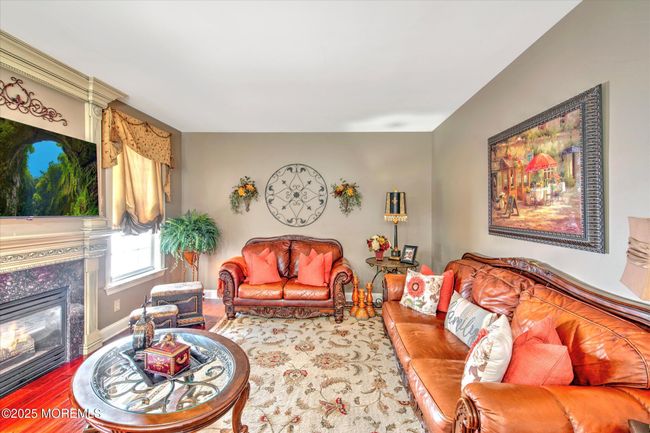 249 Shinnecock Dr, Condo with 3 bedrooms, 3 bathrooms and null parking in Manalapan NJ | Image 13