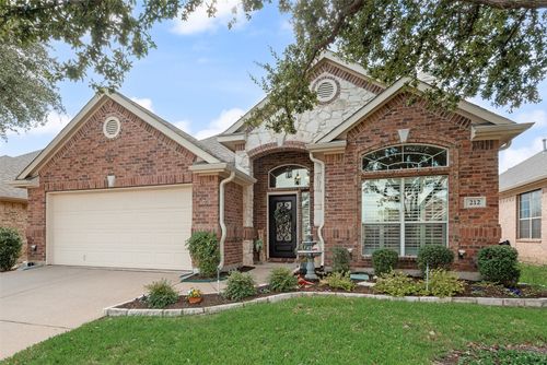 212 Park Meadows Dr, Euless, TX, 76039-4341 | Card Image