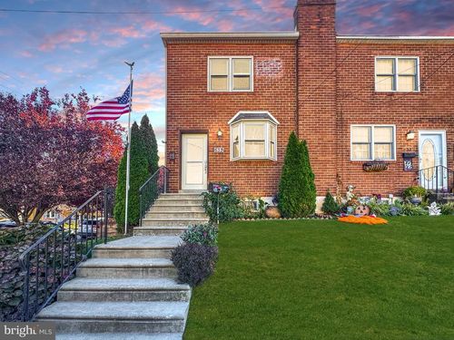 635 Wood St, CONSHOHOCKEN, PA, 19428-1631 | Card Image