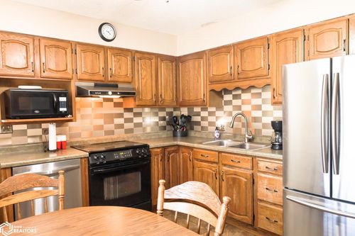107 Southfield Drive, Webster City, IA, 50595 | Card Image