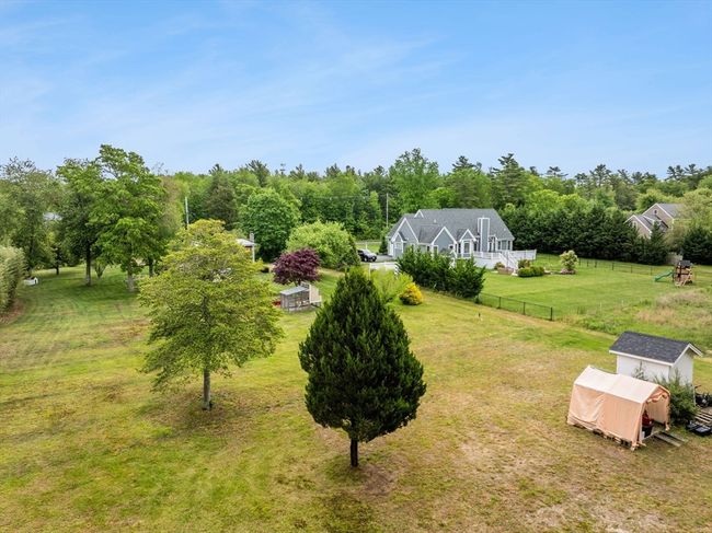 301 County Rd, House other with 1 bedrooms, 1 bathrooms and 6 parking in Marion MA | Image 7