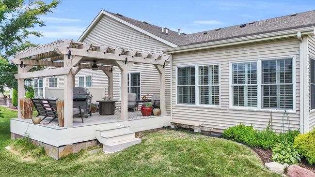 1704 Whisper Meadow Ln, Townhouse with 3 bedrooms, 3 bathrooms and 2 parking in Mahomet IL | Image 89