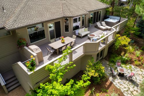 2610 Nw Morris Ct, Bend, OR, 97703-5443 | Card Image