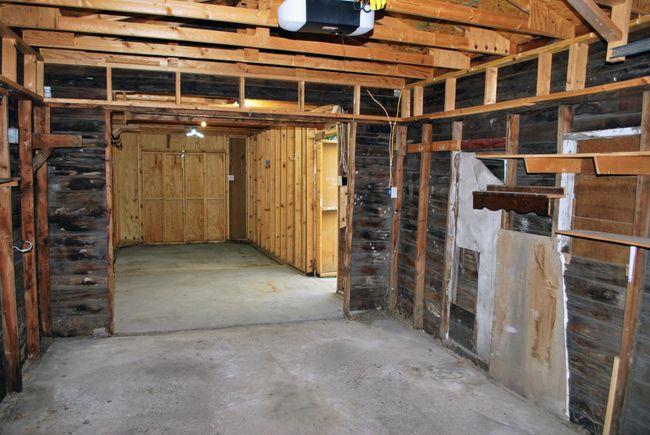 2 stall looking from old end to new end | Image 7
