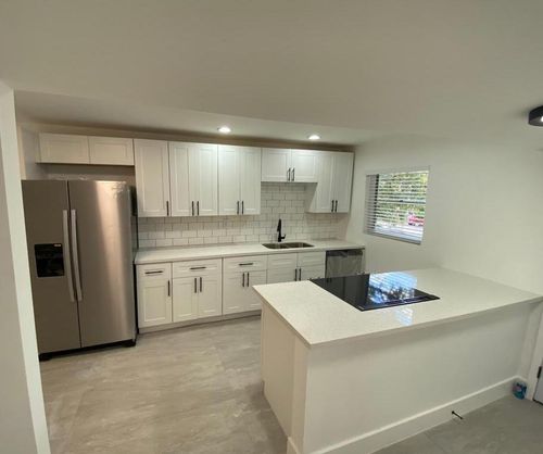 202-4111 Stirling Rd, Davie, FL, 33314-7535 | Card Image