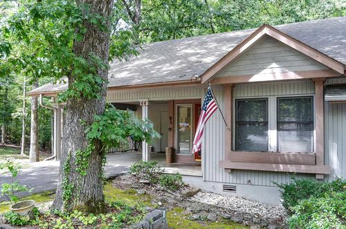 44 Esmeralda Pl, Hot Springs Village, AR, 71909-5006 | Card Image