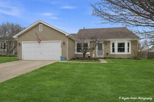4704 Hartland Trl, Mchenry, IL, 60050-5480 | Card Image