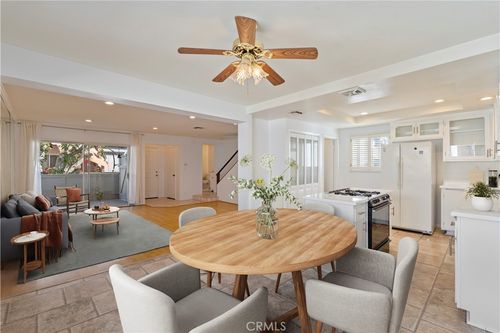 66-18550 Hatteras St, Tarzana, CA, 91356 | Card Image