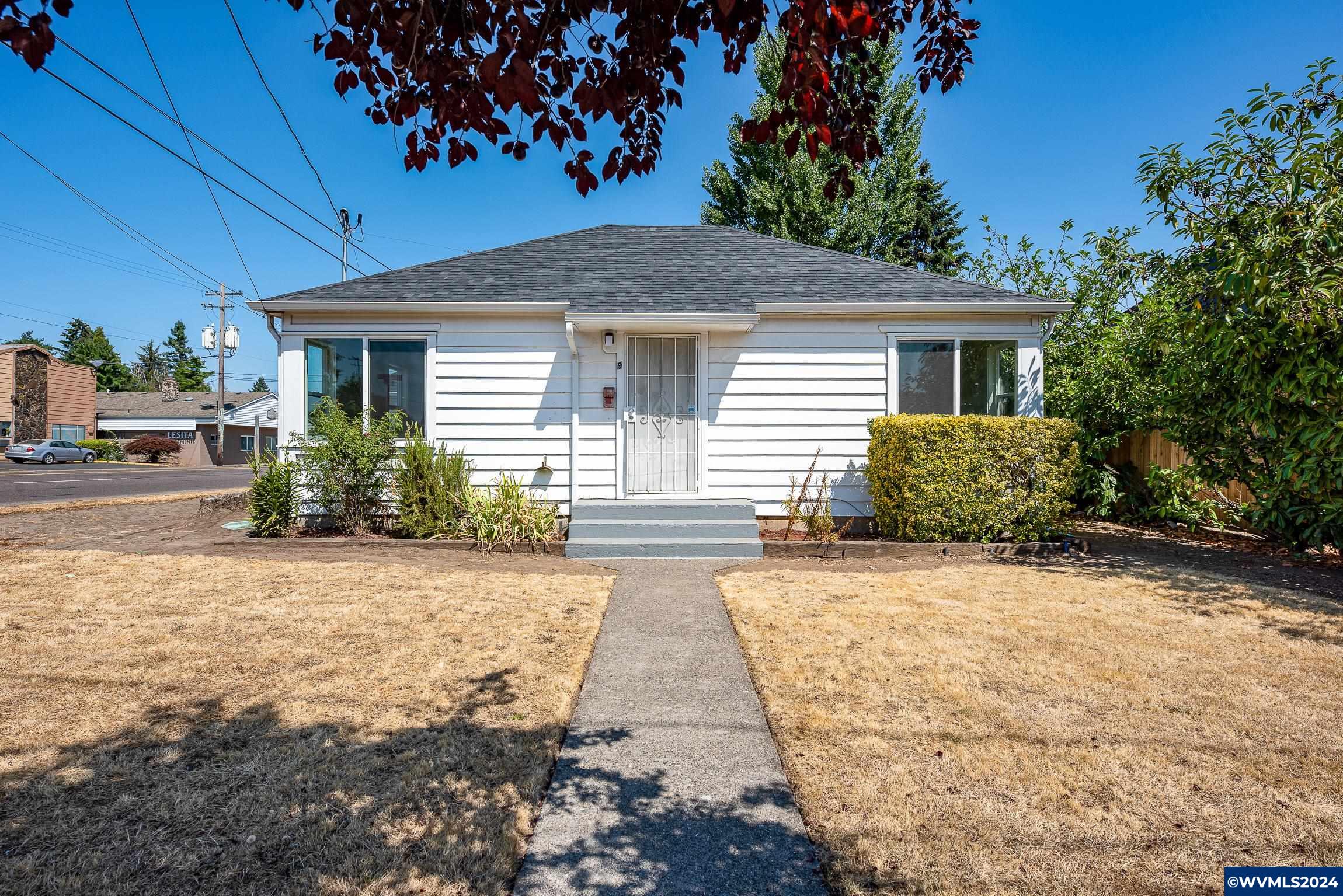Cedar St, Lebanon, OR 97355