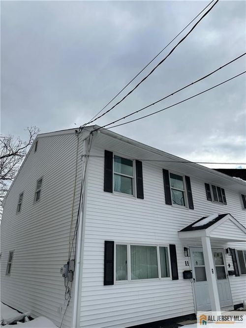 11 Hyde Ave, Iselin, NJ, 08830-2339 | Card Image