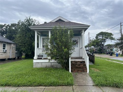 1640 Eagle St, New Orleans, LA, 70118-1420 | Card Image