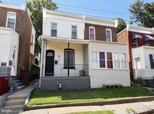 246 Mill St, DARBY, PA, 19023-2015 | Card Image