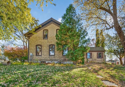 N1003 Plymouth Trail, New Holstein, WI, 53061 | Card Image