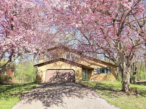 2638 Richardson Street, Fitchburg, WI, 53711 | Card Image