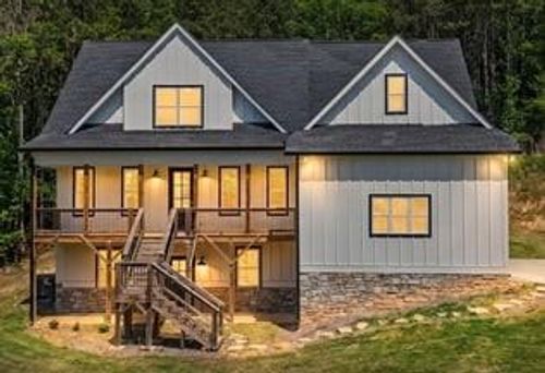 113 Cherokee Estates Dr, Cedartown, GA, 30125-4443 | Card Image