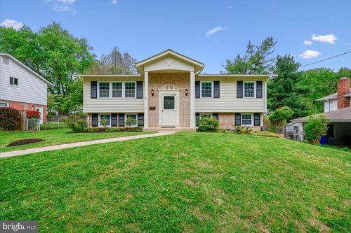 5315 Manorfield Rd, ROCKVILLE, MD, 20853-2512 | Card Image