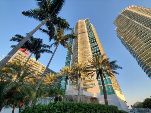 3502-2101 Brickell Ave, Miami, FL, 33129-2127 | Card Image