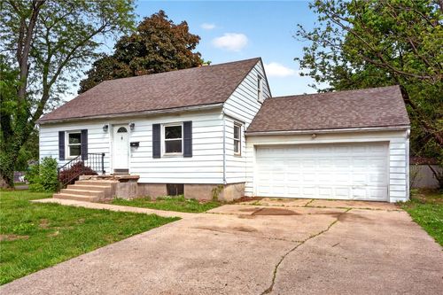 2005 Edgeworth Avenue, Harrison Twp, OH, 45414 | Card Image