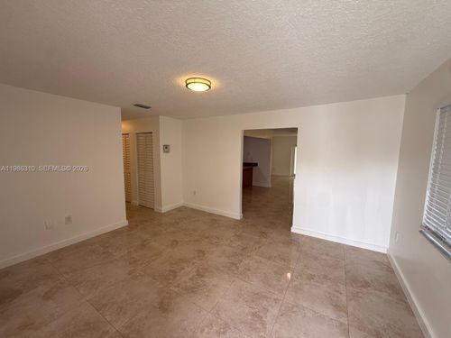 1781 Nw 16th St, Miami, FL, 33125-2303 | Card Image