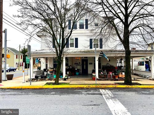 1 S Market St, Mount Joy, PA, 17552-2210 | Card Image